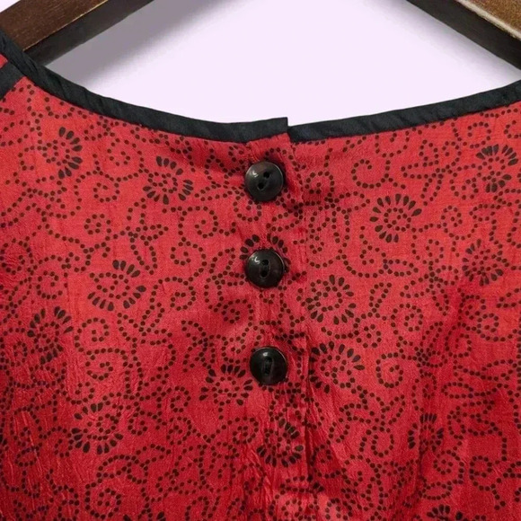 V. Leslie Fay Blouse - Picture 4 of 7